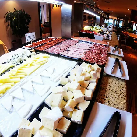 Bajondillo Aparthotel 4*