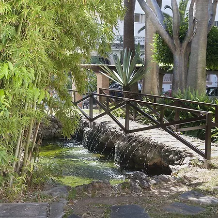Apartahotel Bajondillo