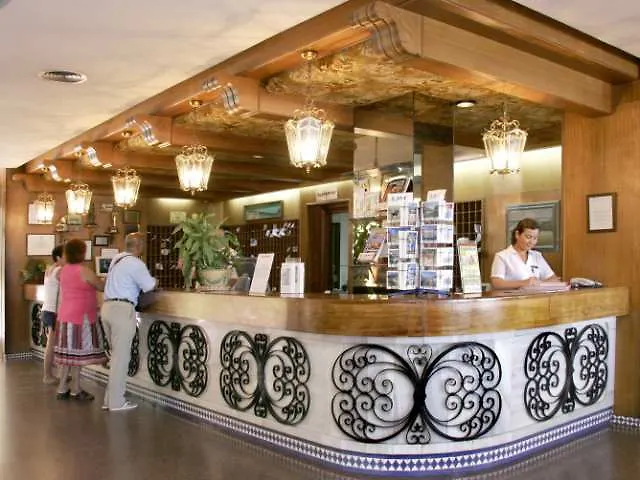 Bajondillo Апарт-отель Торремолинос