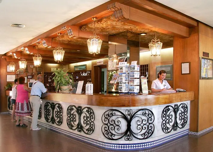 Bajondillo Апарт-отель Торремолинос